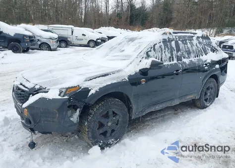 2022 Subaru Outback Wilderness z USA, uszkodzony, nr VIN 4S4BTGUDXN3131279